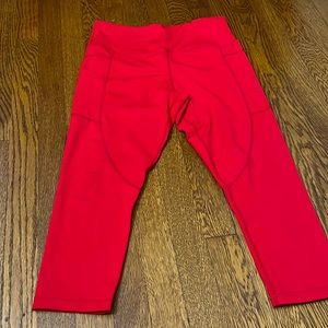 Zyia Red Pocket Light n Tight Hi-Rise Capri 20"